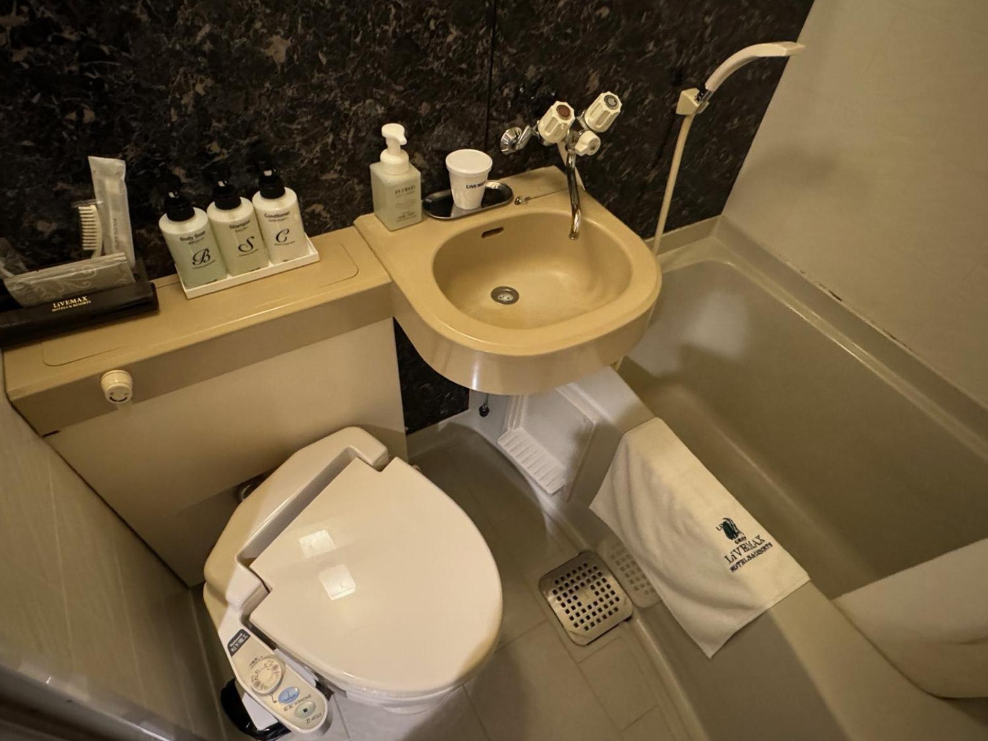 Hotel Livemax Kyoto Gojo מראה חיצוני תמונה